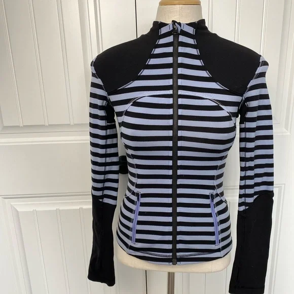 Lululemon Forme Jacket - Picture 4 of 12